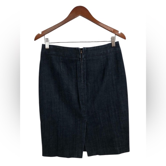 J.Crew Stretch Denim Pencil Skirt Size 6 Dark Wash - Picture 2 of 6